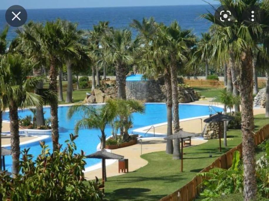 1Ra Linea Playa Zahara Atlanterra Piscina Parking Lejlighed Zahara de los Atunes Eksteriør billede